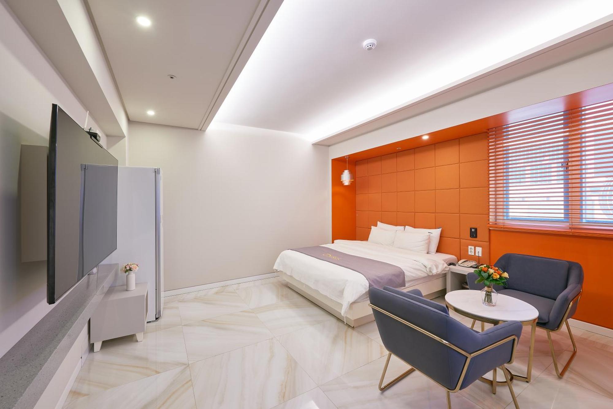 Dubai Hotel Gwangju Metropolitan City Εξωτερικό φωτογραφία