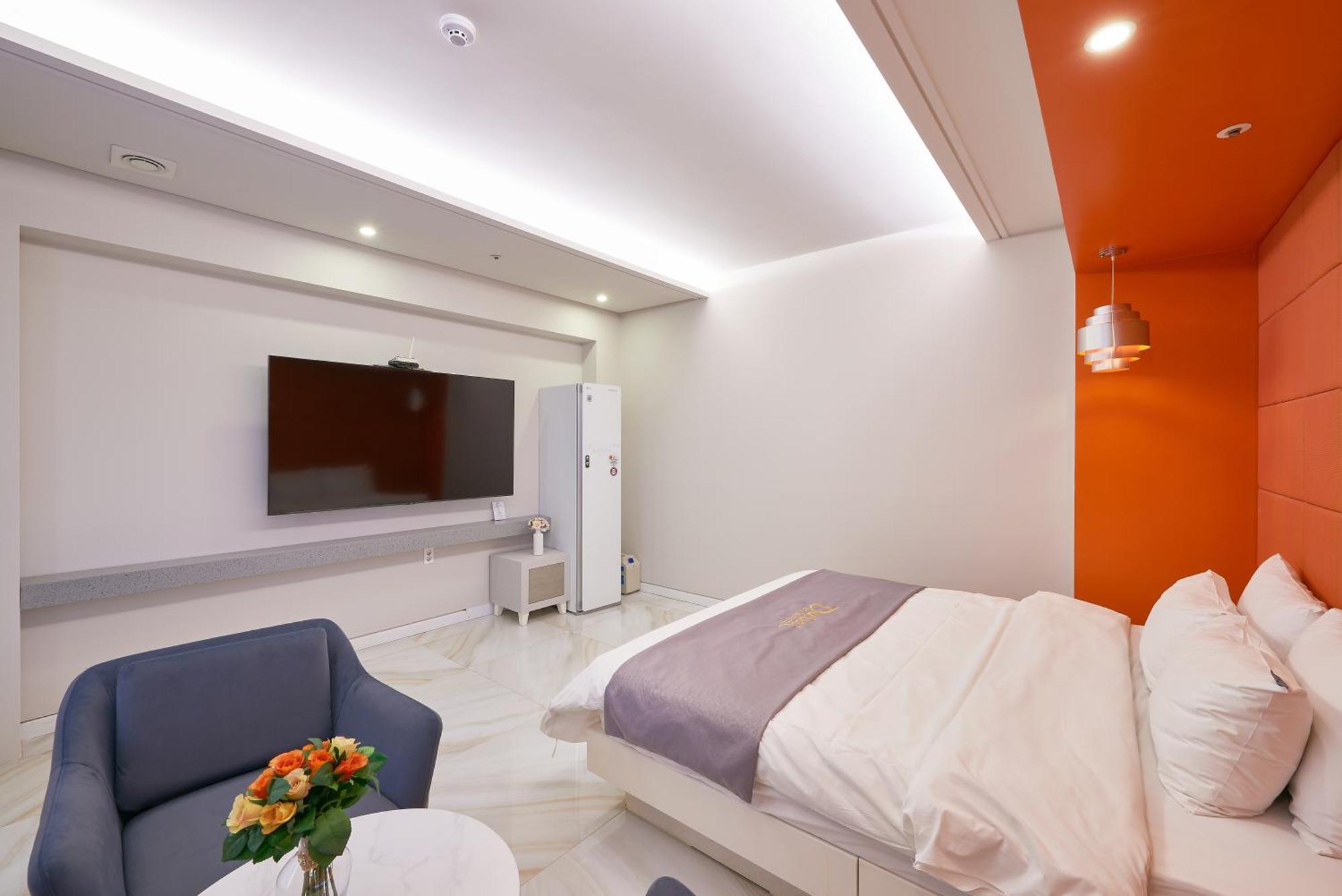 Dubai Hotel Gwangju Metropolitan City Εξωτερικό φωτογραφία