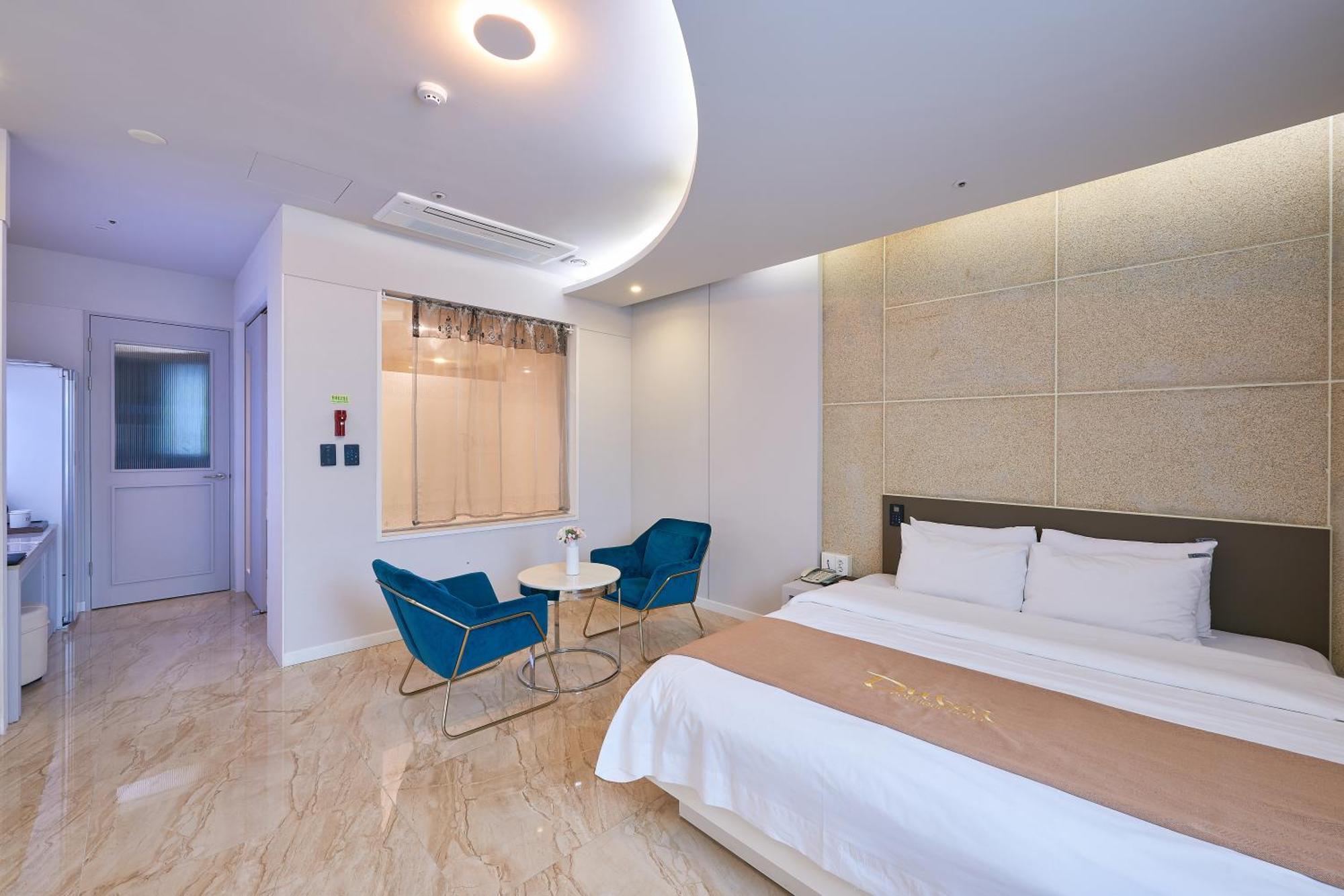 Dubai Hotel Gwangju Metropolitan City Εξωτερικό φωτογραφία
