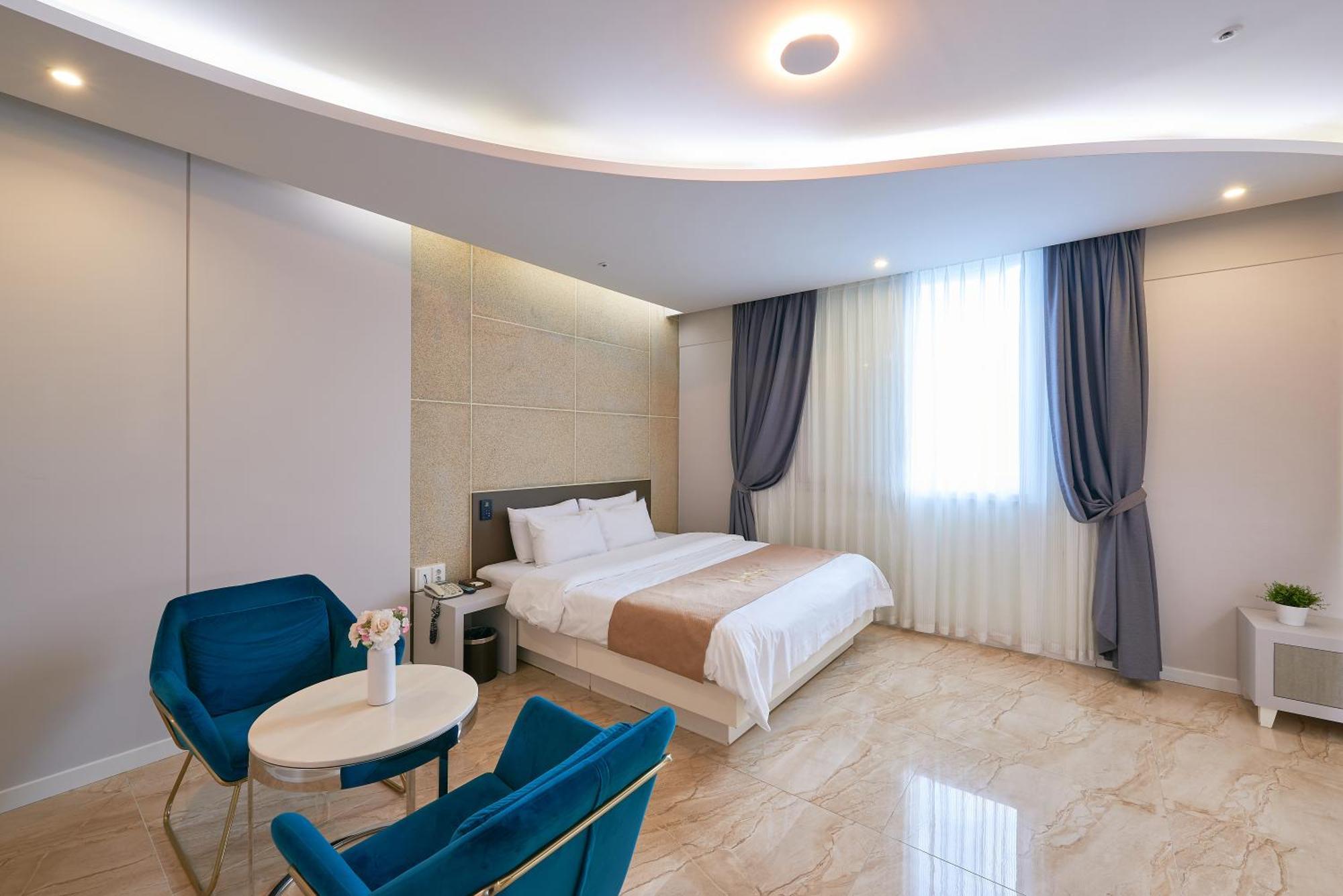Dubai Hotel Gwangju Metropolitan City Εξωτερικό φωτογραφία