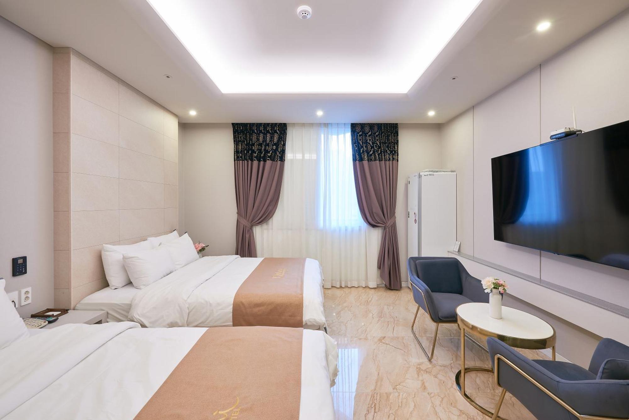 Dubai Hotel Gwangju Metropolitan City Εξωτερικό φωτογραφία